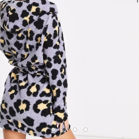 Animal Print Mini Robe by ASOS - Picture 2 of 7